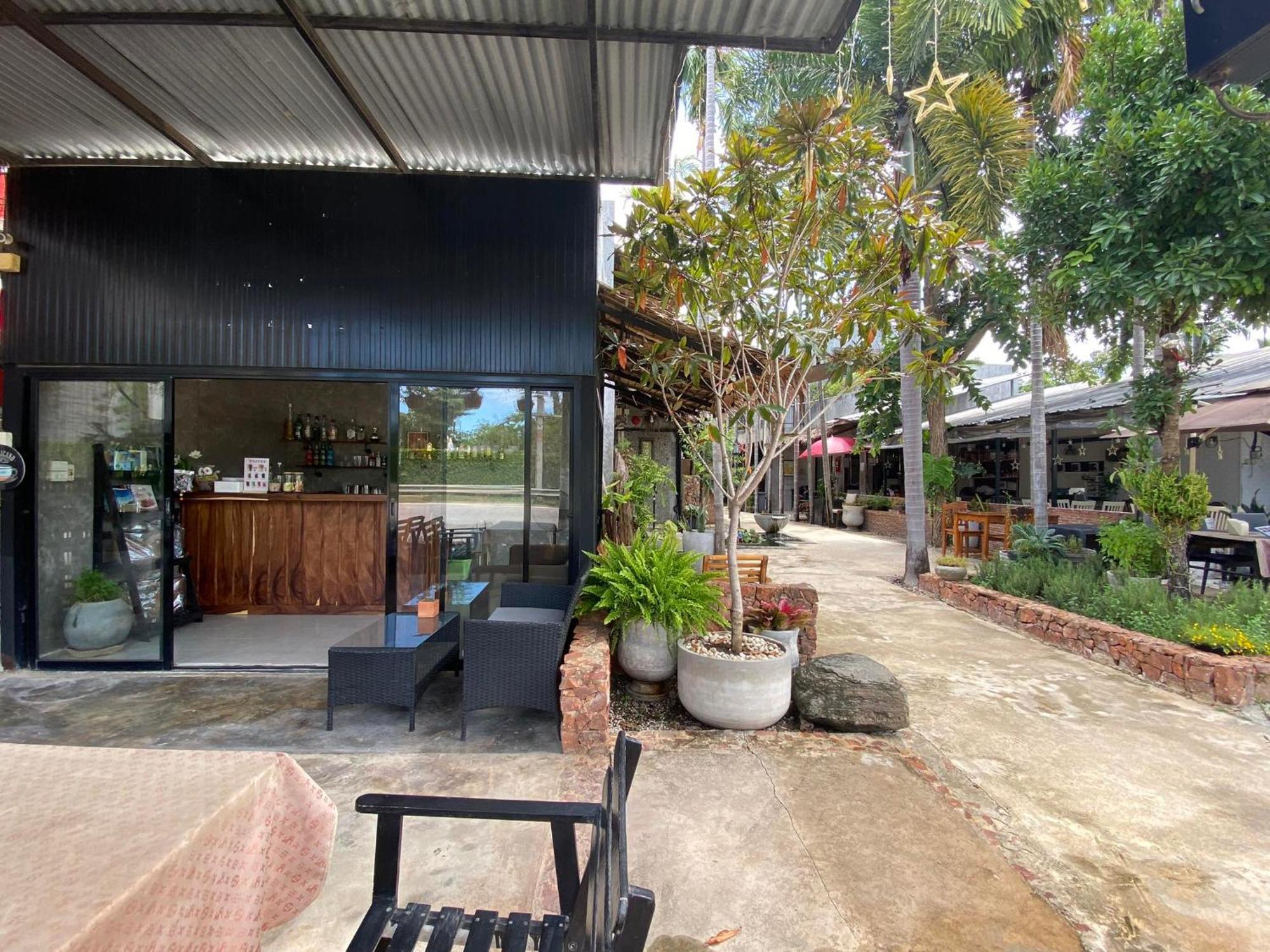 The Curve Residence Khao Tao Exterior photo